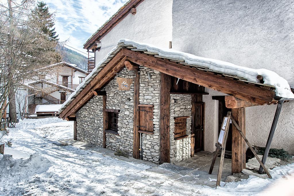 Вилла Agriturismo Rivet D'Or Праджелато Экстерьер фото